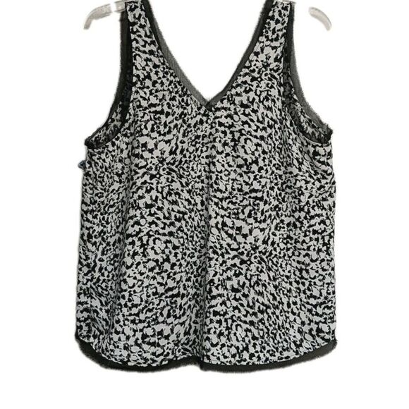 Halogen Top Women Medium Sleeveless Sheer Raw Trim Hem Black & White Layers M - Picture 2 of 8